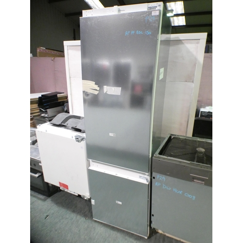 3135 - Bosch Chrome Integrated Fridge Freezer (H1756xW912xD732) model KIV87NSFOG/03, original RRP £2050 inc... 