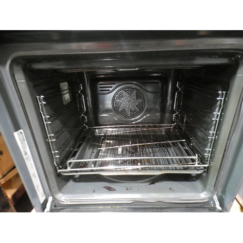 3199 - Smeg oven and microwave, original RRP £624.91 +vat * This lot is subject to vat