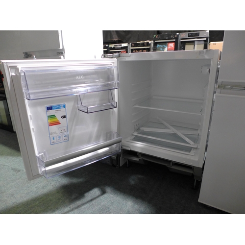 3096 - AEG 50/50 Fridge Freezer ( H1772xW540xD549) model no SKB5821VAF, original RRP £562.50 inc. VAT * Thi... 