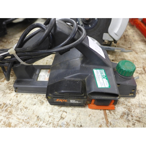 2141 - Skil 240v electric planer & Skil saw 240v circular saw