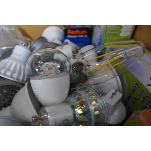 2225 - 60+ various LED lamps, 20 x 50w low voltage Halogen lamps and various other lamps - all W