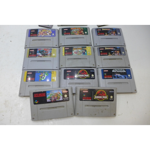 2263 - 3 Super Nintendo consoles, 2 controllers & 12 games