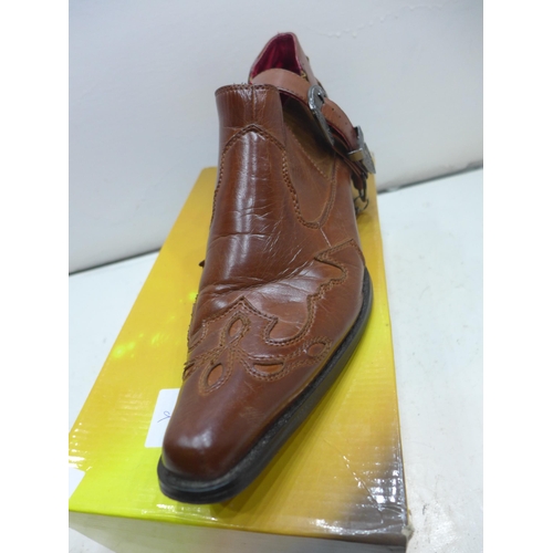 2271 - Pr. of size 9/EU 43 Italian leather shoes