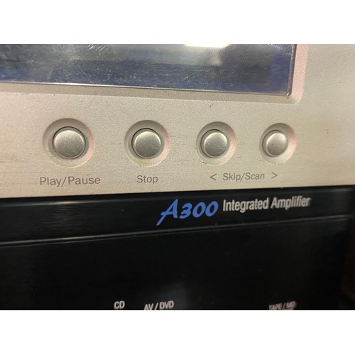 2330 - Cambridge audio amp & CD-DVD player