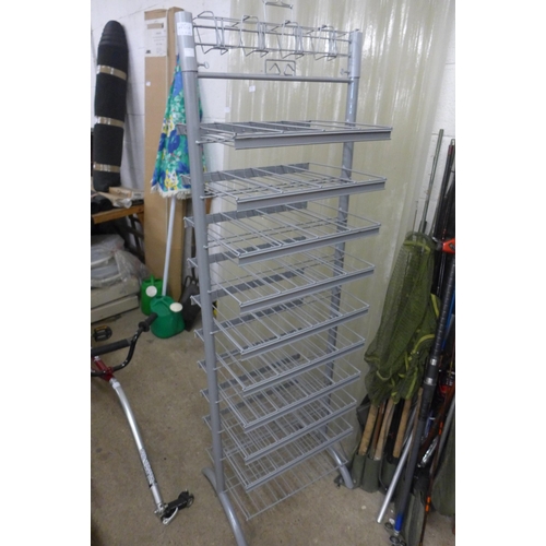 2468 - A painted metal card rack