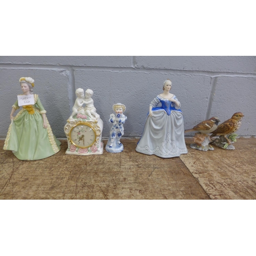 1094 - Two Franklin Porcelain figures, Marie Antoinette and Catherine The Great, two figures of birds, a bl... 