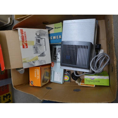 1112 - A collection of slide projectors and slides and other equipment **PLEASE NOTE THIS LOT IS NOT ELIGIB... 