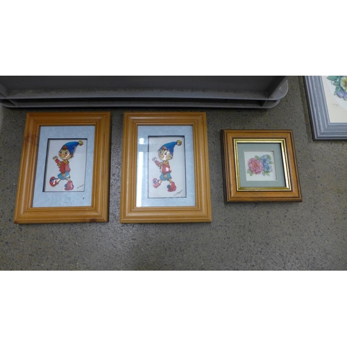 1134 - A collection of picture frames **PLEASE NOTE THIS LOT IS NOT ELIGIBLE FOR POSTING AND PACKING**