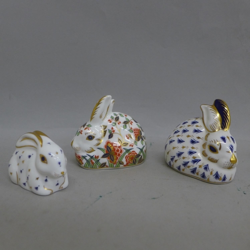 658 - Three Royal Crown Derby paperweights - Collectors Guild Exclusive Meadow Rabbit, Rabbit and Baby Rab... 