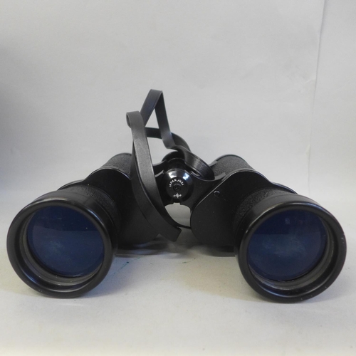 677 - A pair of Tecnar 16x50 binoculars, cased