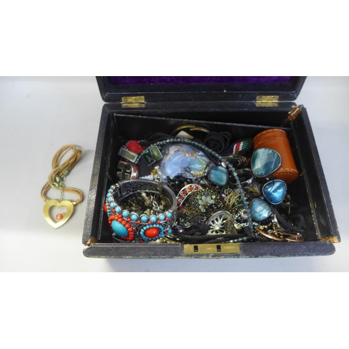 697 - Costume jewellery including vintage