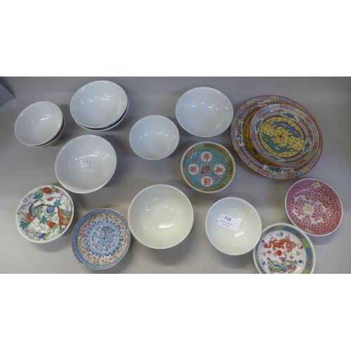 718 - Assorted Chinese bowls, a dish and plate