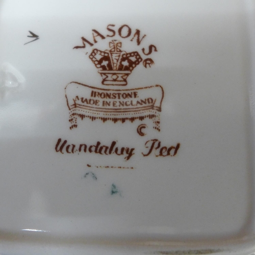 723 - Mason's Red Mandalay Ironstone pottery (5) and a Wedgwood Wimbledon collection plate, lidded vase a/... 