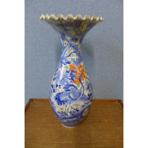 376 - A Chinese famille rose porcelain vase