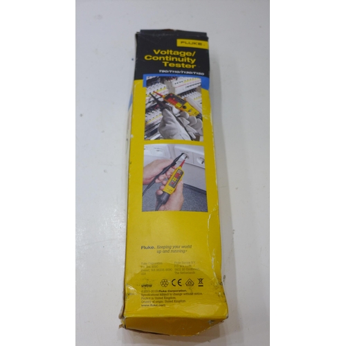 2012 - Fluke voltage tester & Volt Alert with megger socket tester - packaged & unused