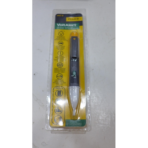 2012 - Fluke voltage tester & Volt Alert with megger socket tester - packaged & unused