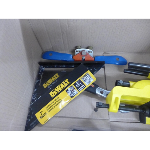 2032 - Box of various hand tools inc. DeWalt/Stanley/Force Steel