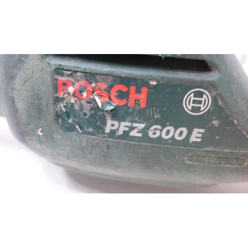 2049 - Bosch reciprocating saw (600w, 165mm) (0 603 363 743) and Black & Decker 550w 40mm DN227 circular sa... 