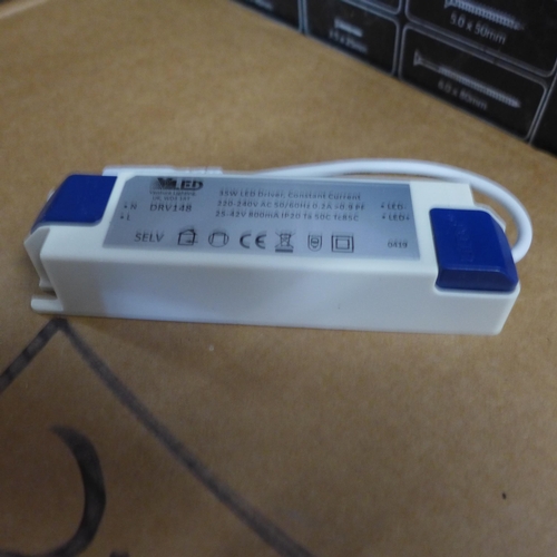 2090 - 11 LED drivers - boxed & unused