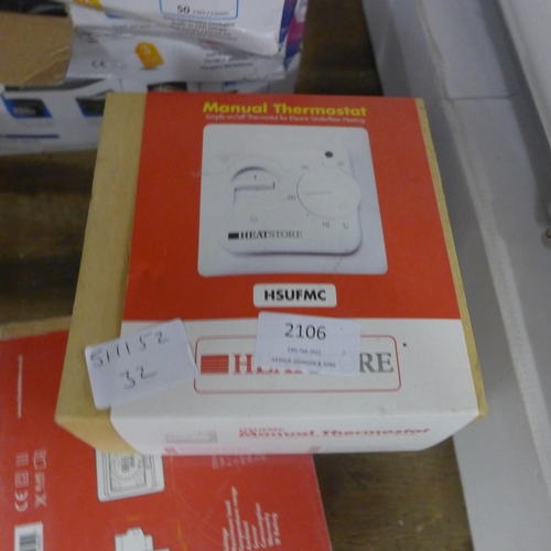 2106 - 2 Heatstore manual thermostats Boxed