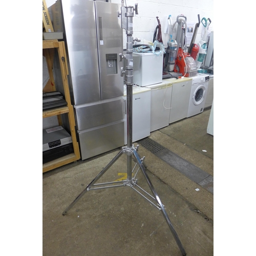 2222 - Pr. of Matthews tripod speaker stands