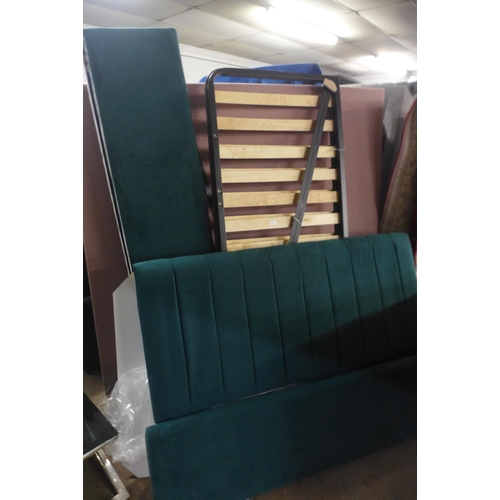 1509 - A green kingsize ottoman storage bed frame