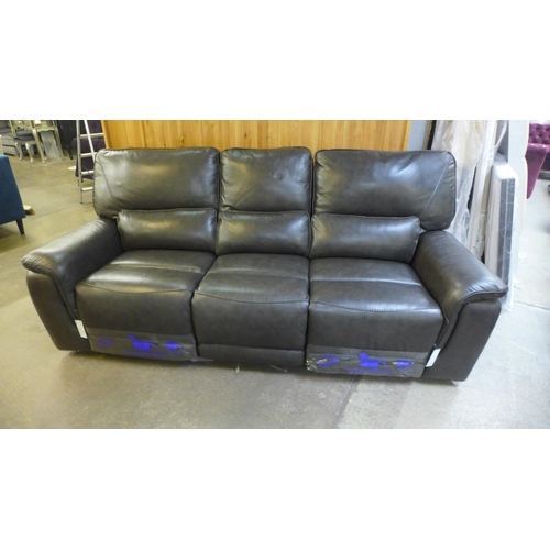 1425 - Kuka Maxwell grey 3 Seater sofa With Power Headrests  , Original Rrp £1333.33 + Vat (4081-10 ) * Thi... 