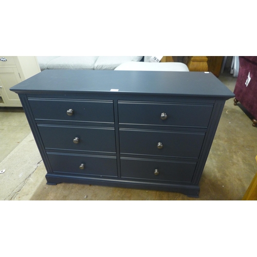 1440 - A Banbury magnesium painted six drawer chest ( cracked paint to left hand side) *This lot is subject... 