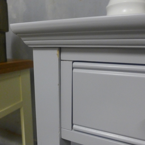 1452 - A grey painted console table - cracked frame * This lot is subject to VAT