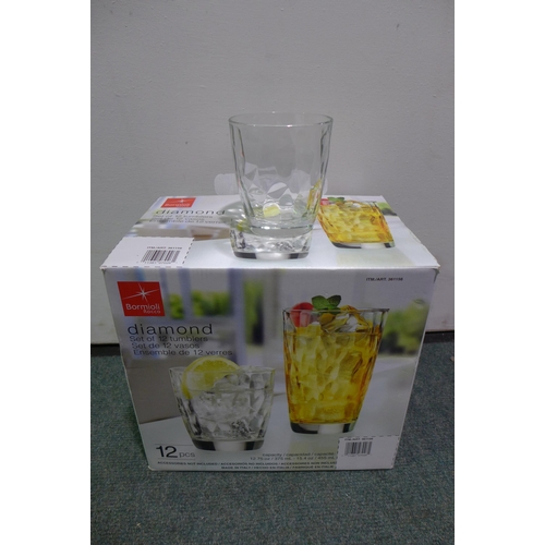 3053 - Bormioli Diamond Glassware Set (244-279)  * This Lot Is Subject To Vat