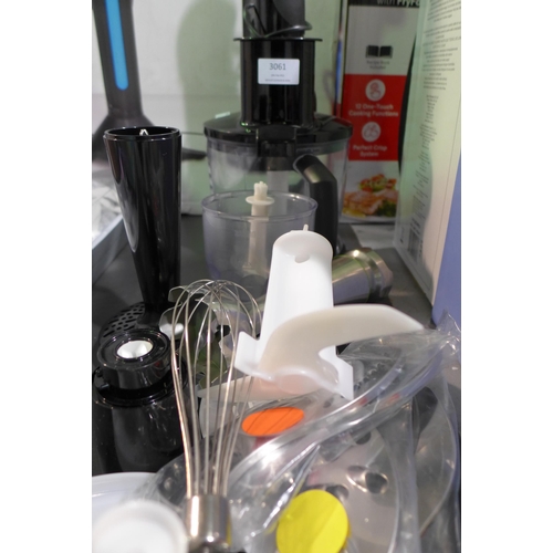 3061 - Braun Hand Blender       (244-260)  * This Lot Is Subject To Vat