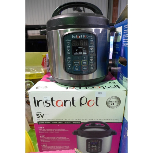 3068 - Instant Pot Duo 9 In 1 cooker  (244-256)  * This Lot Is Subject To Vat