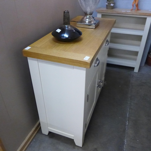 1368 - A Hampshire cream painted and oak standard sideboard *This lot is subject to VAT