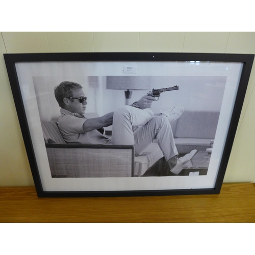 1374 - A Steve Mcqueen - 'Take Aim'  framed print 60X80            (PPR5126821)   #