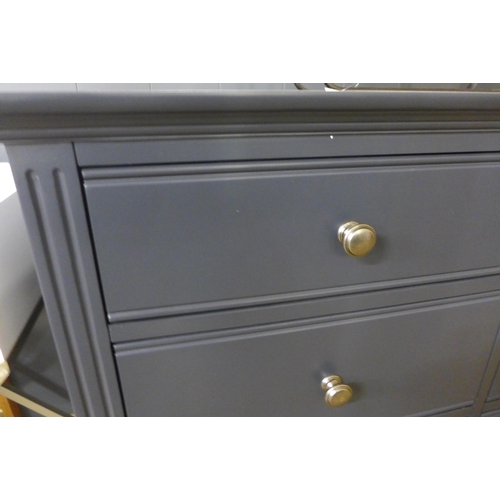 1440 - A Banbury magnesium painted six drawer chest ( cracked paint to left hand side) *This lot is subject... 