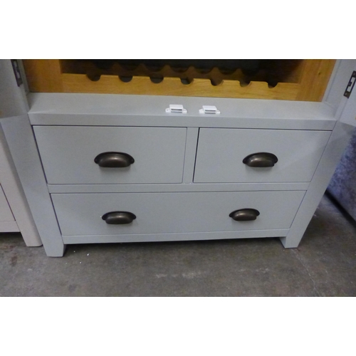 1550 - A Hampshire grey painted and oak large larder unit *This lot is subject to VAT