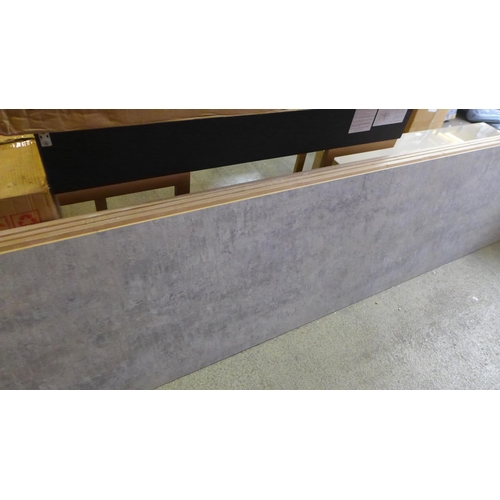 1762 - A washed concrete matt Tekwall panel