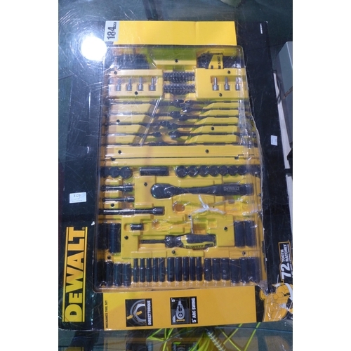 3123 - Dewalt Mechanics Tool Set 184P(244-292)  * This Lot Is Subject To Vat