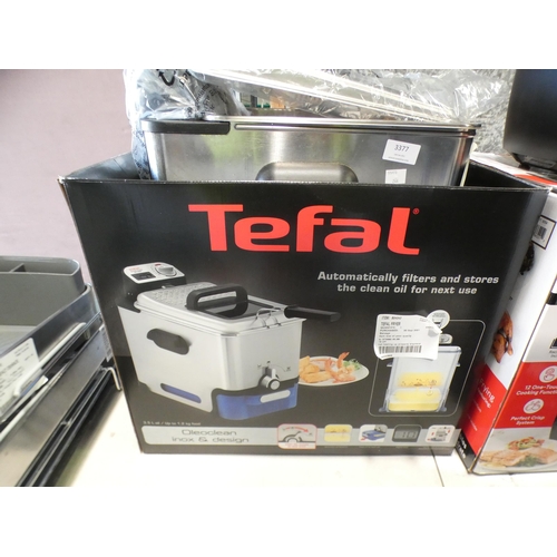 3377 - Tefal Fryer              (244-130)  * This Lot Is Subject To Vat