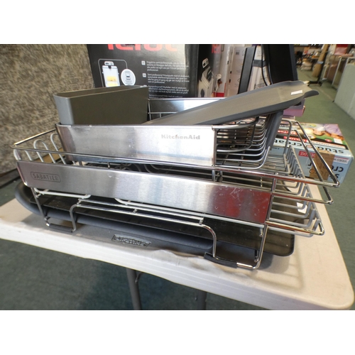 3378 - Sabatier Expandable Dishrack & KitchenAid Compact Dishrack     (244-285,289)  * This Lot Is Subject ... 