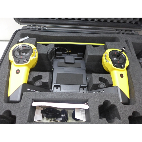 2262 - Parrot GPS drone in case with sky controls