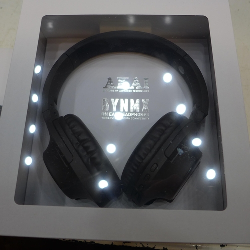 2264 - 2 Pairs of Akai headphones - unused - W boxed