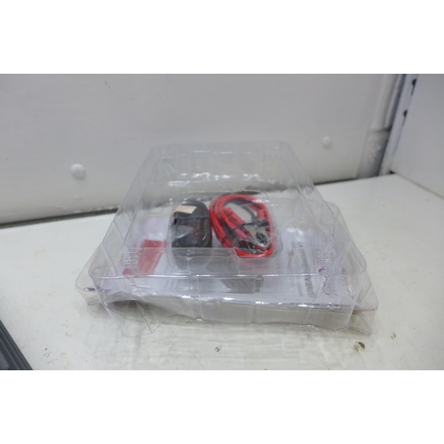 2291 - Auto-XS car power inverter 12v DC - boxed - unused - W