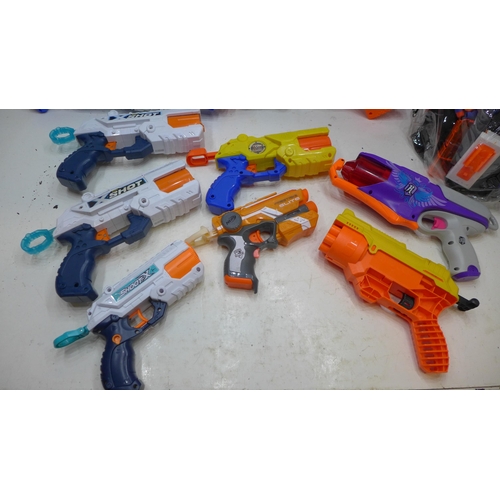 2296 - Qty. of Nerf guns & attachments