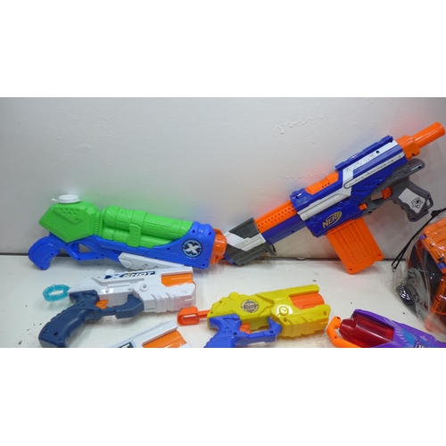 2296 - Qty. of Nerf guns & attachments