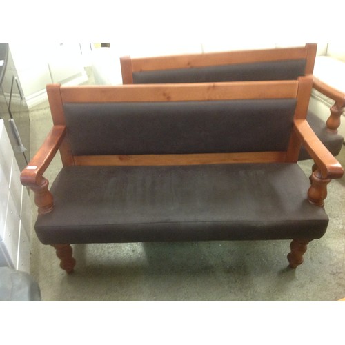 1720 - A pine upholstered bench