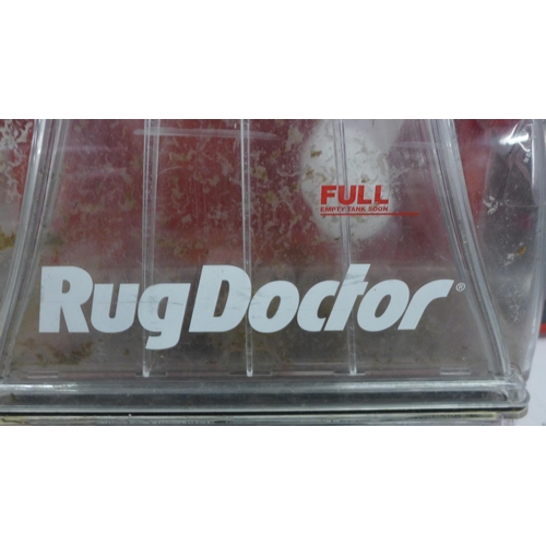 2371 - Rug Doctor carpet cleaner