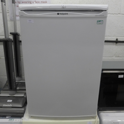 2375 - Hotpoint undercounter fridge