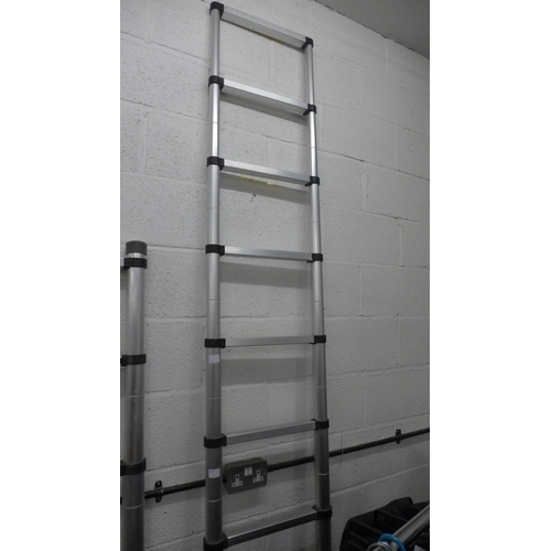 2387a - Telescopic ladder