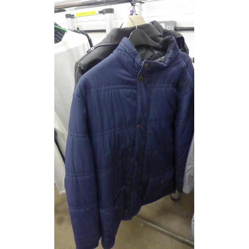 2390 - 4 Gent's coats